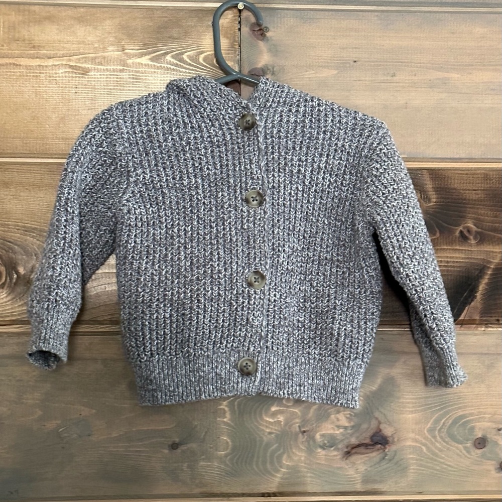 Old Navy hooded cardigan grey size 18-24 m